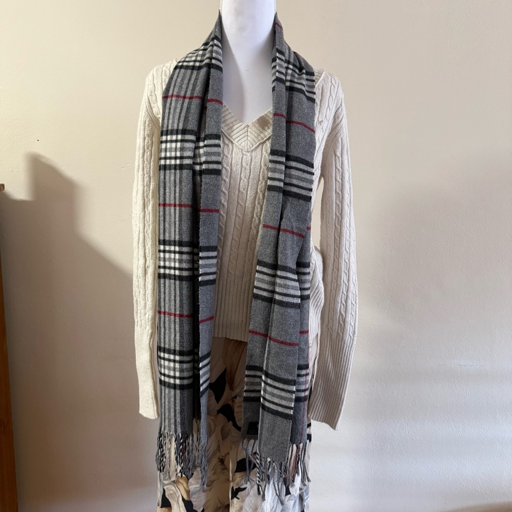 Fraas Cashmink grey black and red tartan plaid scarf